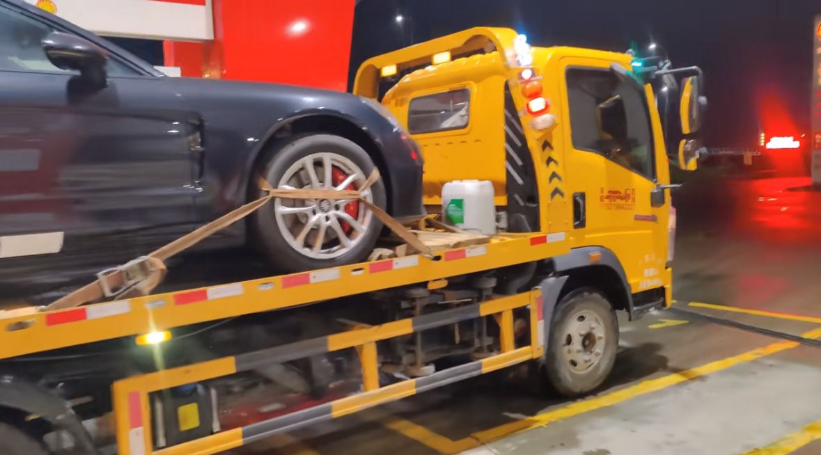 阳江行车途中遇到突发状况该如何呼叫道路救援？